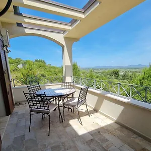 alghero-house-with-panoramic-view-immersed-in-full-nature.hotelsalgherosardinia.com/