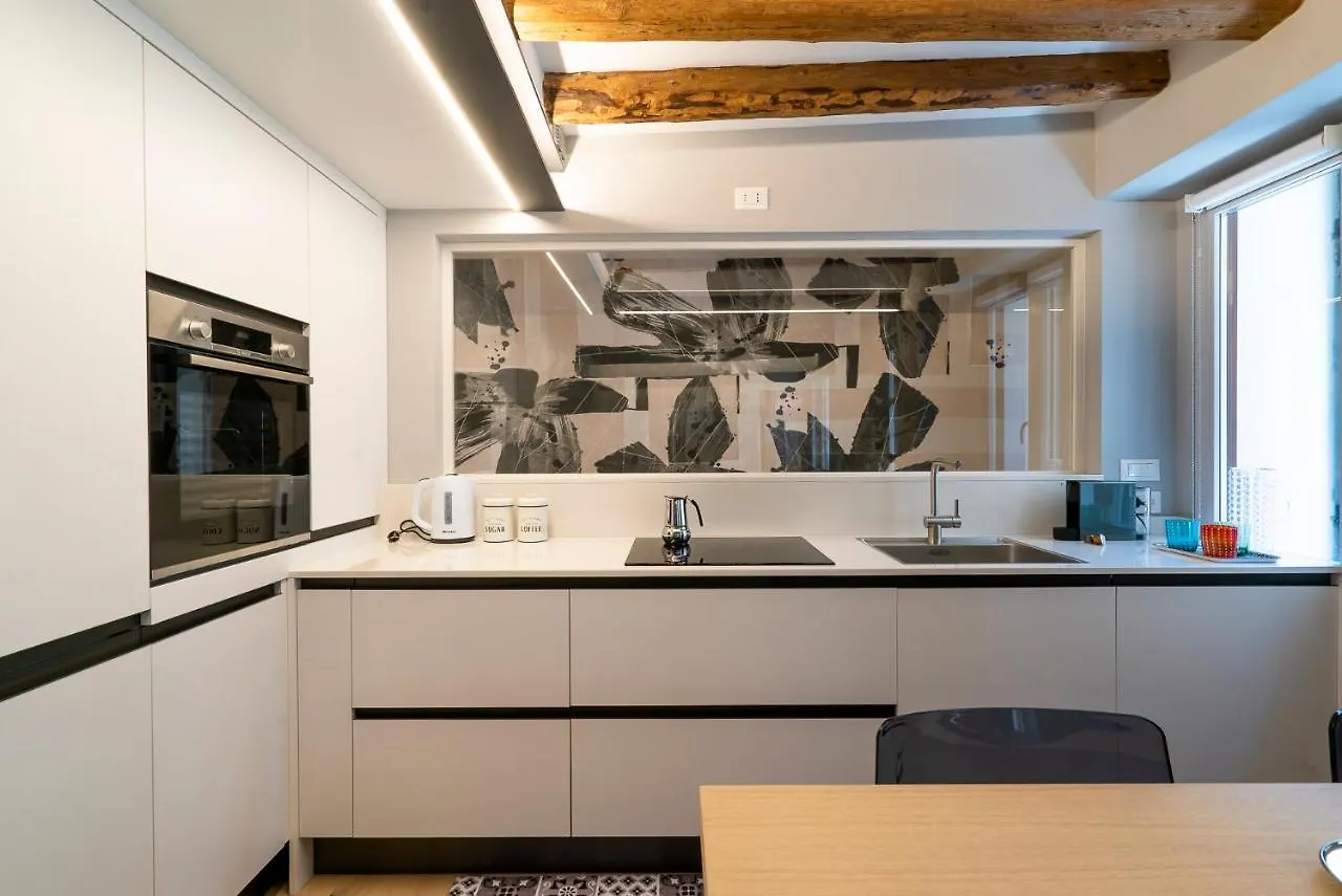 San Stae Glamour Venice Apartment
